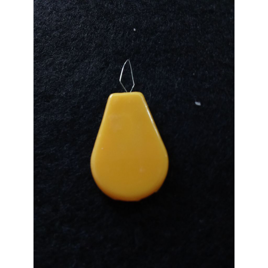 Alat jahit Mata nenek