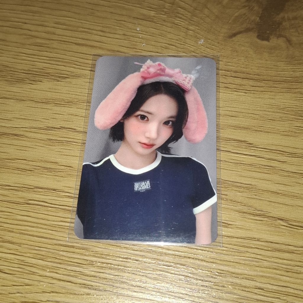 OFFICIAL PHOTOCARD JIWOO HEARTS2HEARTS LD MUBEAT 3.0 STYLE