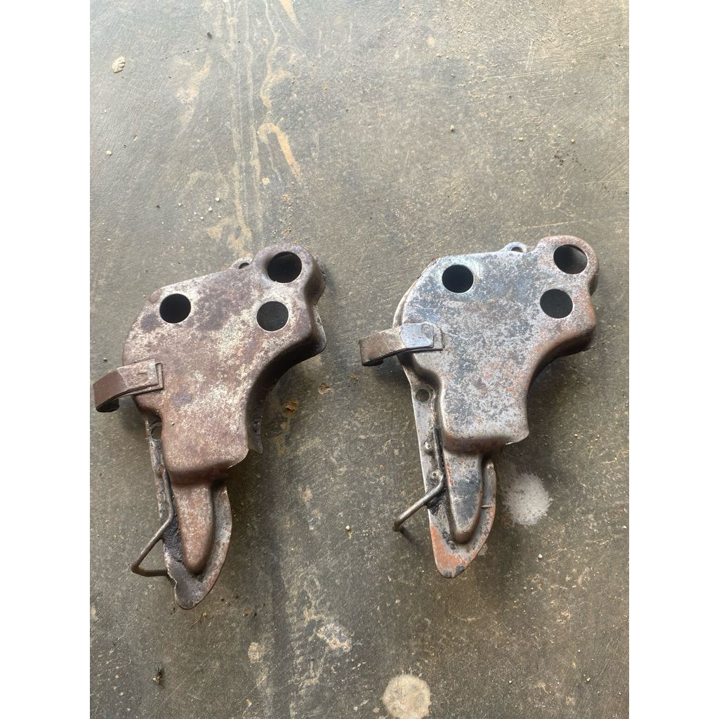 Tutup Cover pompa oli Satria 2tak Lumba Hiu