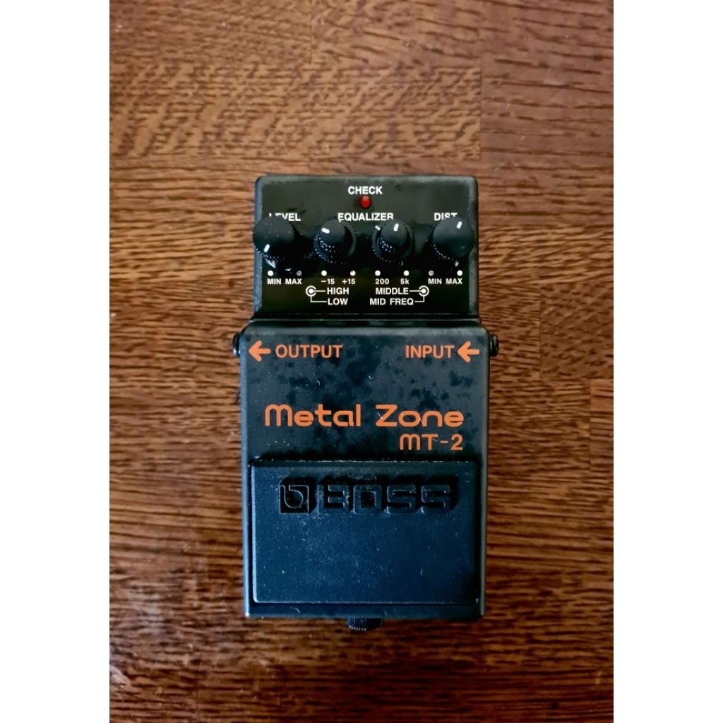 Boss Metal Zone MT2