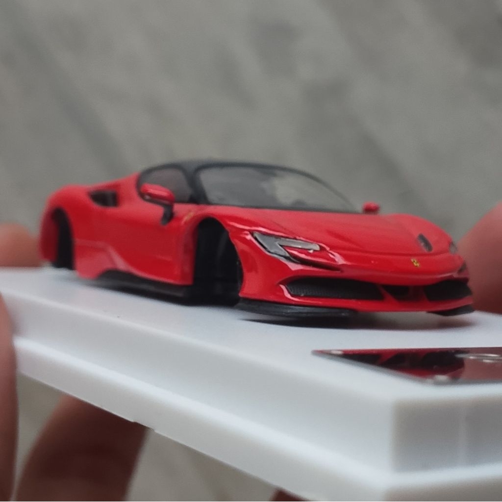 Lang feng Ferrari SF90 merah Rosso Corsa body only (anggap junk)