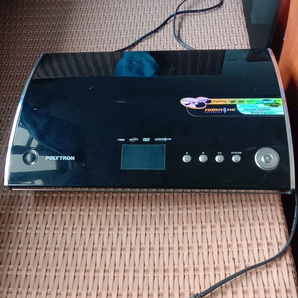 DVD home theatre Polytron 5.1 PHT 138C