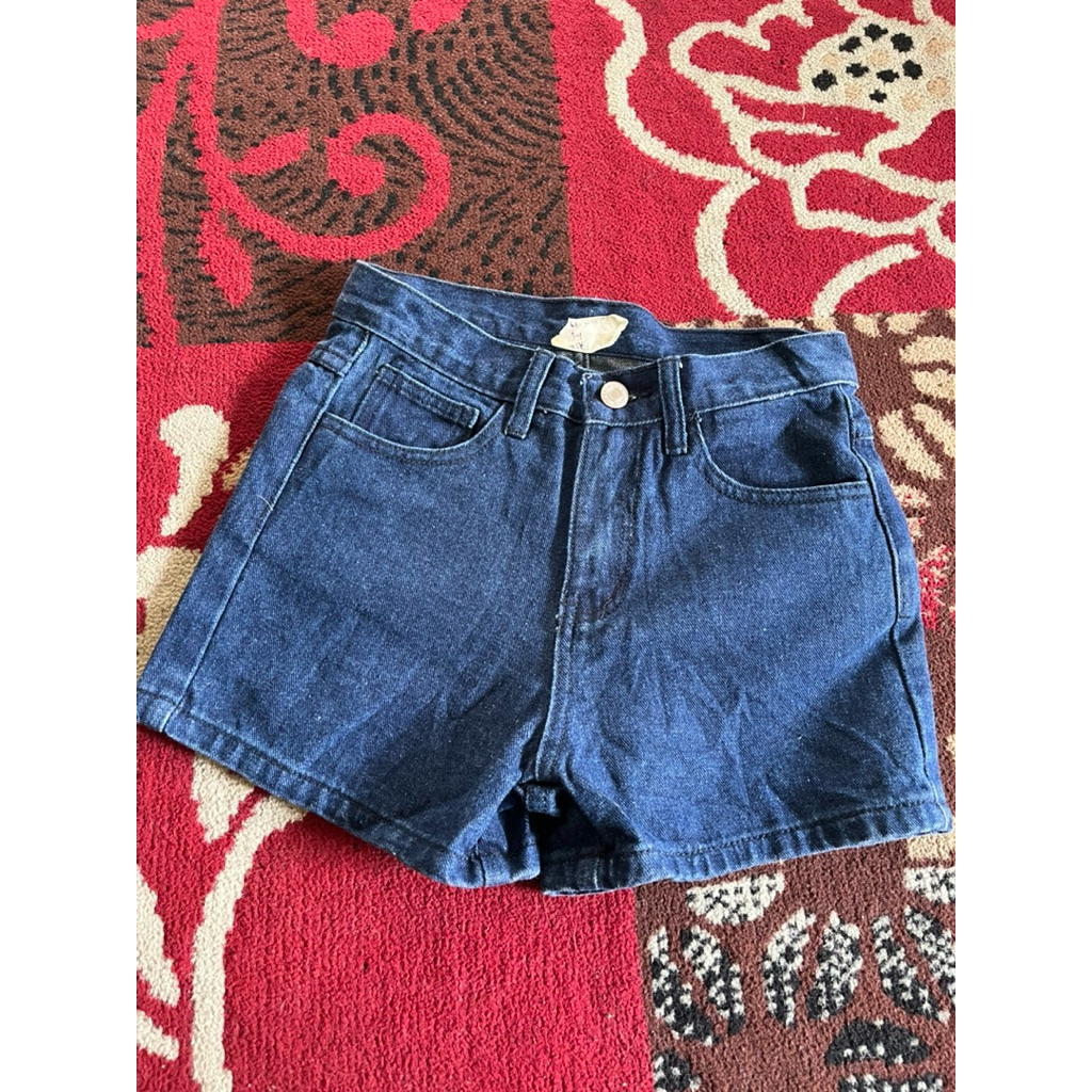 Hotpants wanita jeans celana pendek kekinian