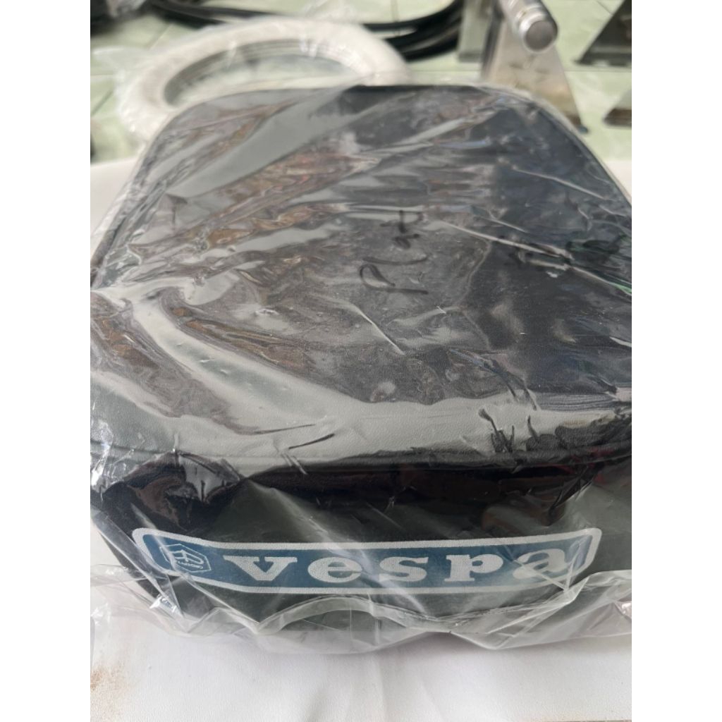 JOK BELAKANG PLAT VESPA