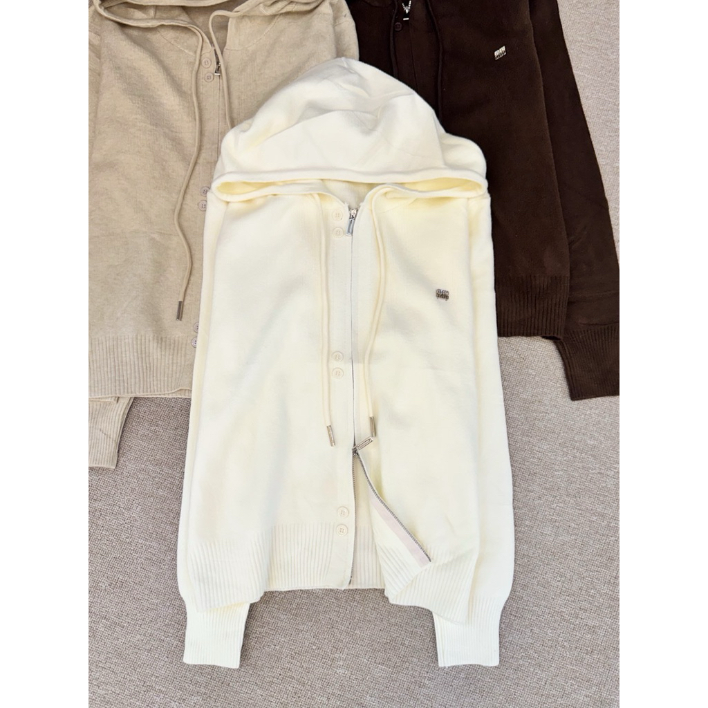 hoodie zipper pin miu #C247