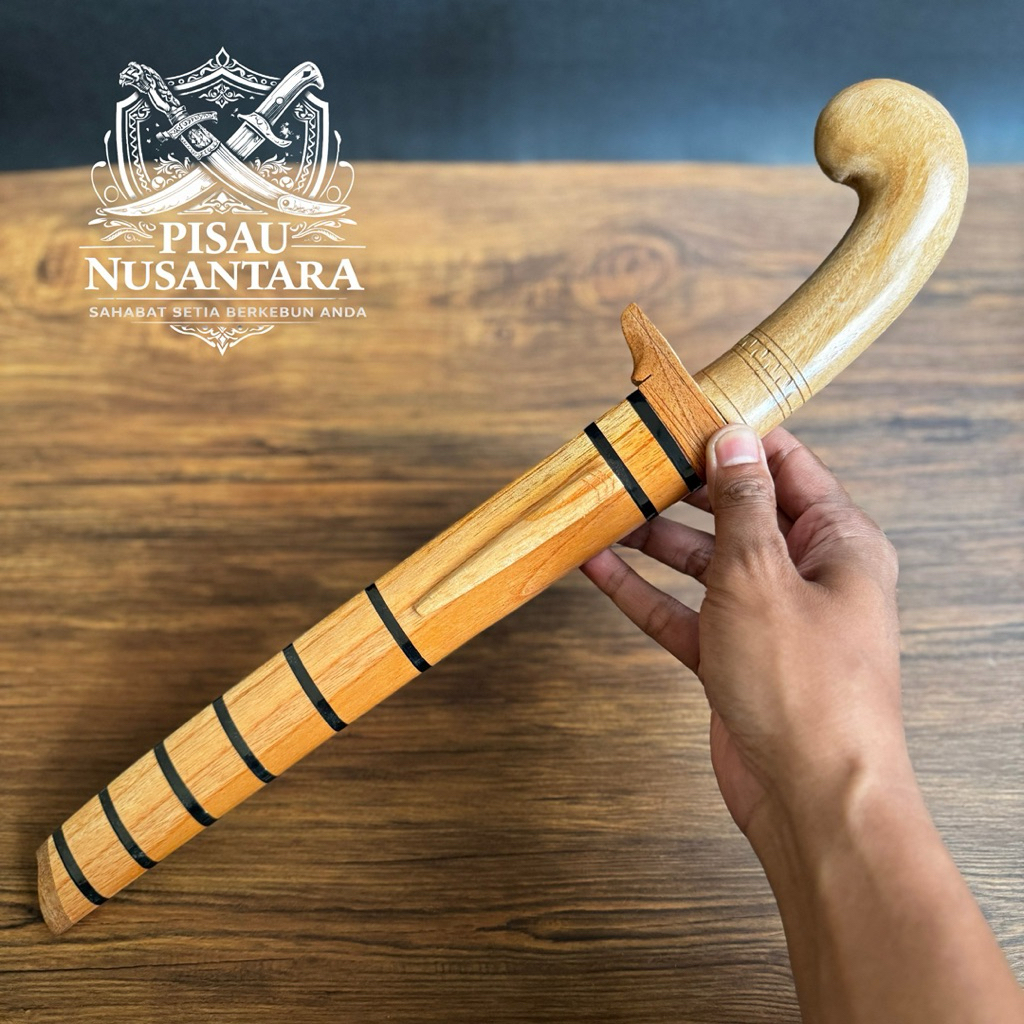 Golok Kebun Baja Bilah Tebal Gagang Kokoh Cocok Pekerjaan Berat