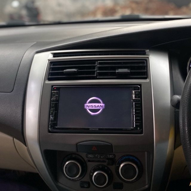 head unit kenwood DDX 715BT