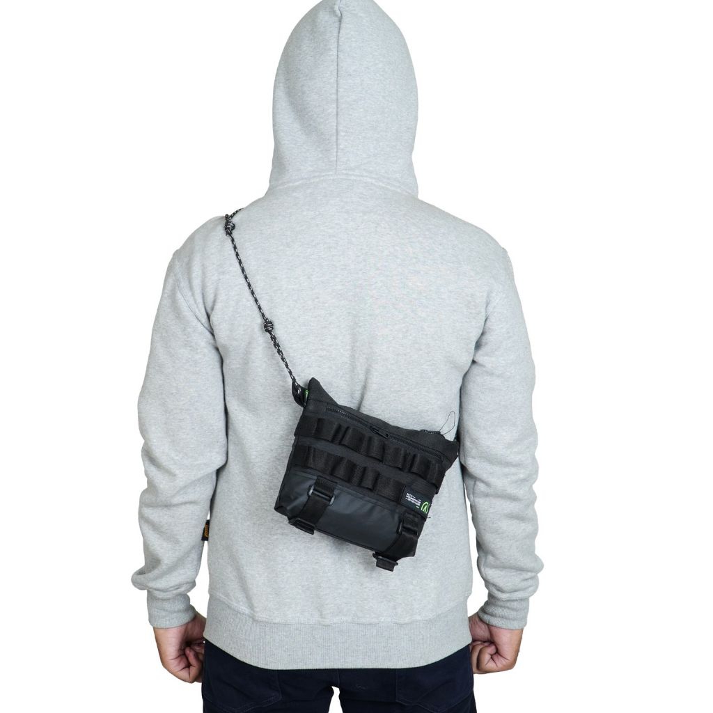 TAS SELEMPANG WAISTBAG BLOODS PURE BLACK  ORIGINAL.