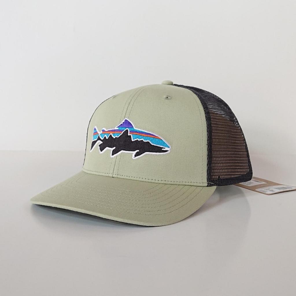 Topi Patagonia Fitz Roy Trout Trucker Hat (Salvia Green)