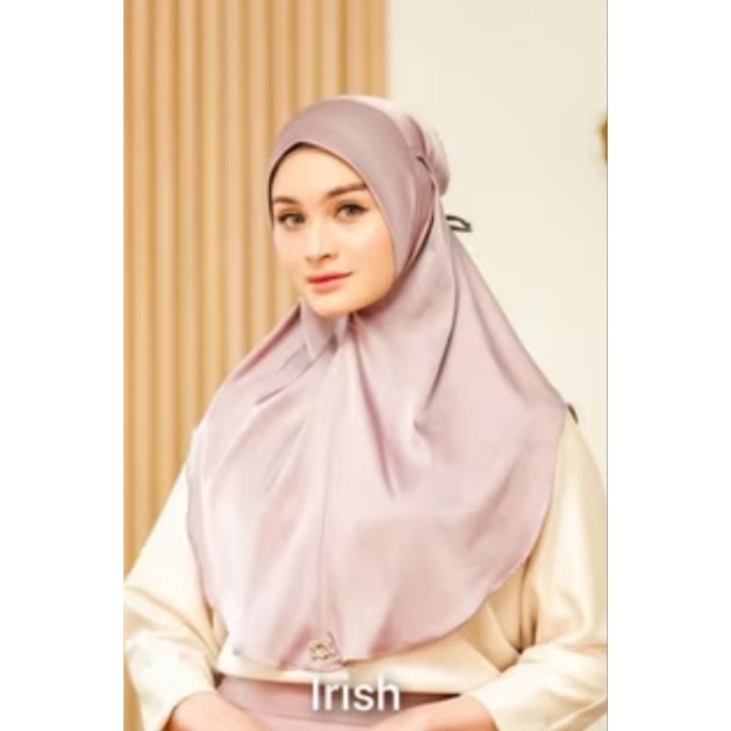 Preloved Wk Sania Hijab instan irish