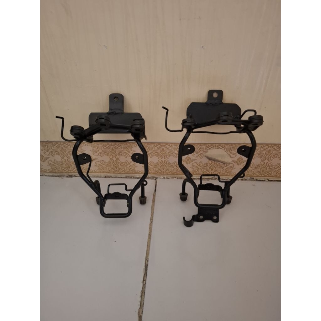 BREKET BRACKET HEADLAMP LAMPU NEW VIXION LIGTIHG NVL, NEW VIXION ADVANE NVA PNP USD XABRE XSR155 MT1