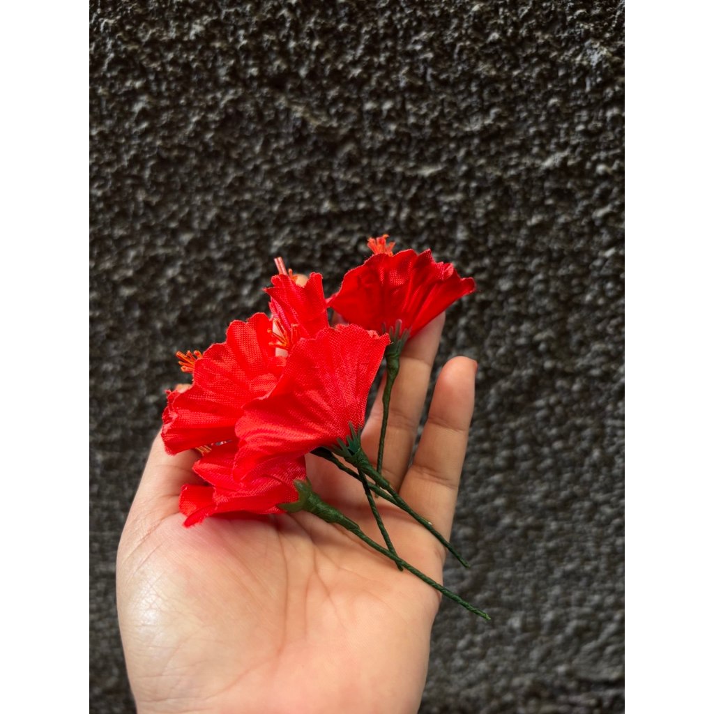 Bunga Pucuk Merah | Accesoris Adat Bali