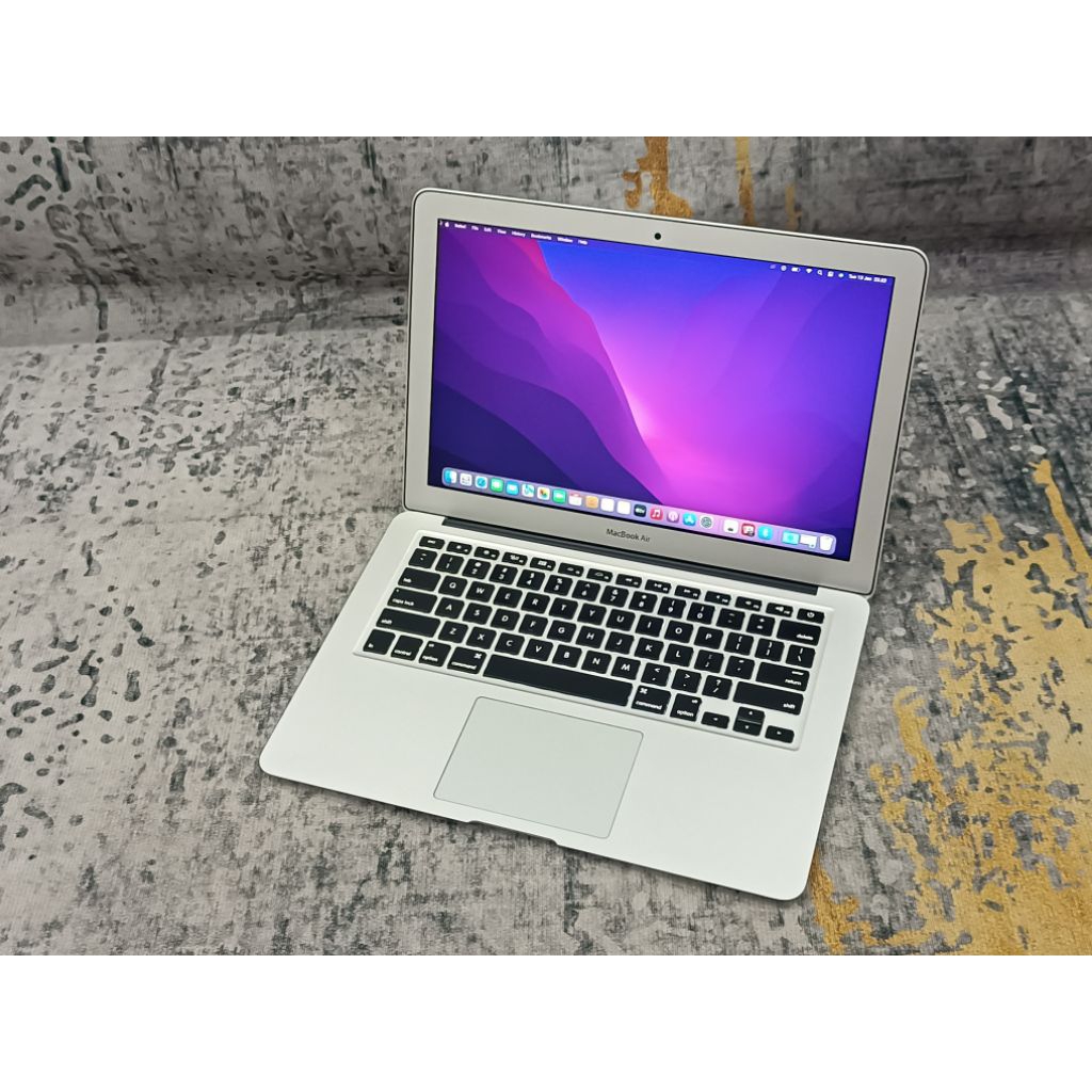 MacBook Air 13 2017 Core i5 8GB 128GB Ex iBox Like New