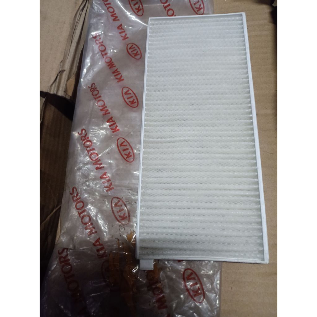 saringan filter kabin AC KIA carens1