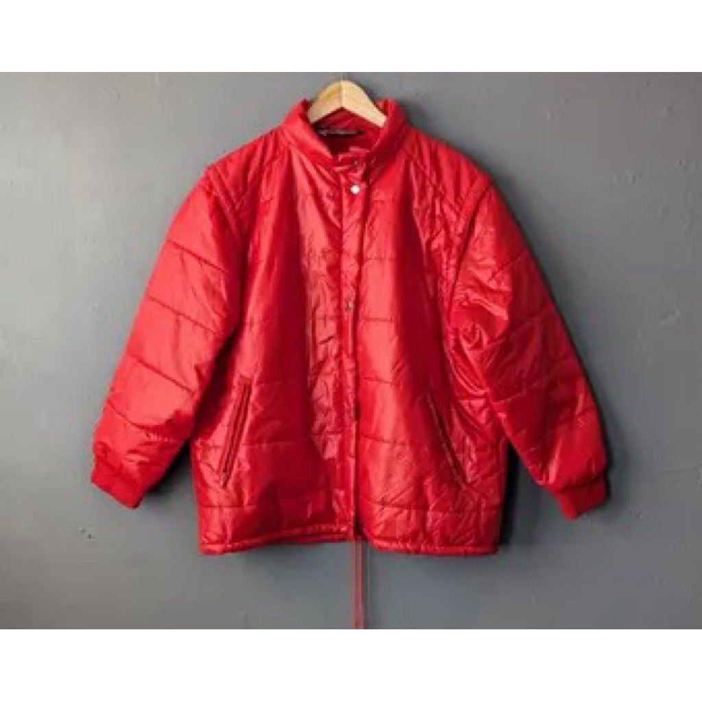 Preloved Jaket winter puffer anak size 3 musim dingin merah outfit bromo salju