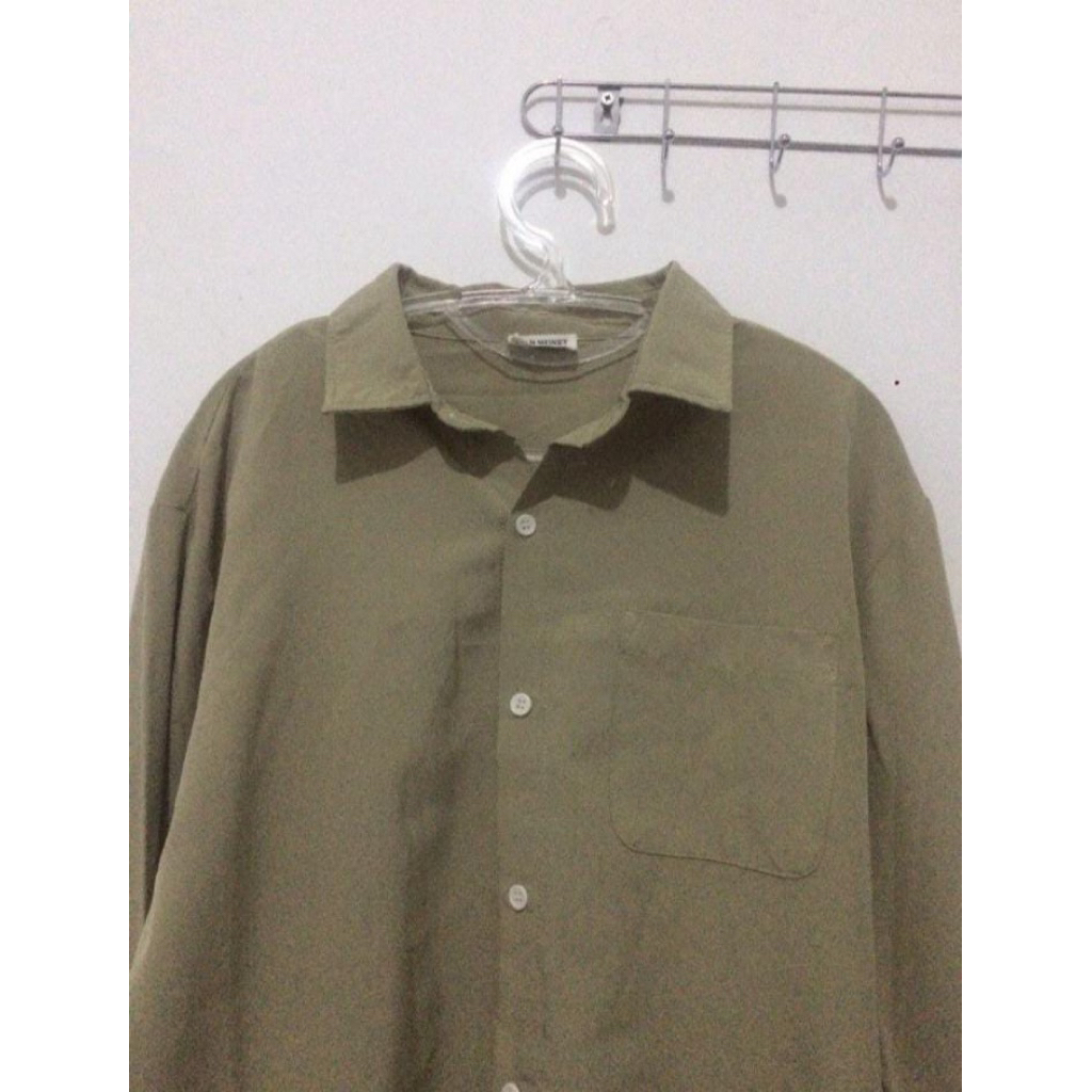 preloved  kemeja sage jean money