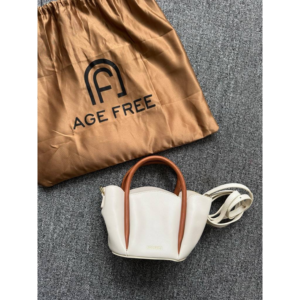 Sling Bag Age Free