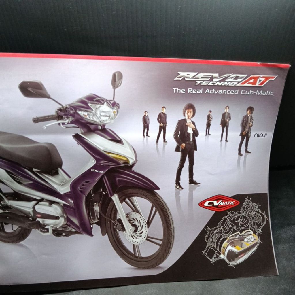 poster brosur leaflet Honda Revo AT techno