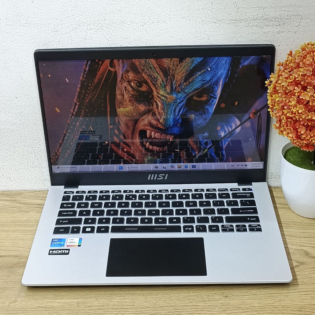 Laptop Second MSI MODERN 14 C11M Intel core i5 Gen 11 Intel Iris Xe Graphics Ram8GB/Ssd512GB Mulus L