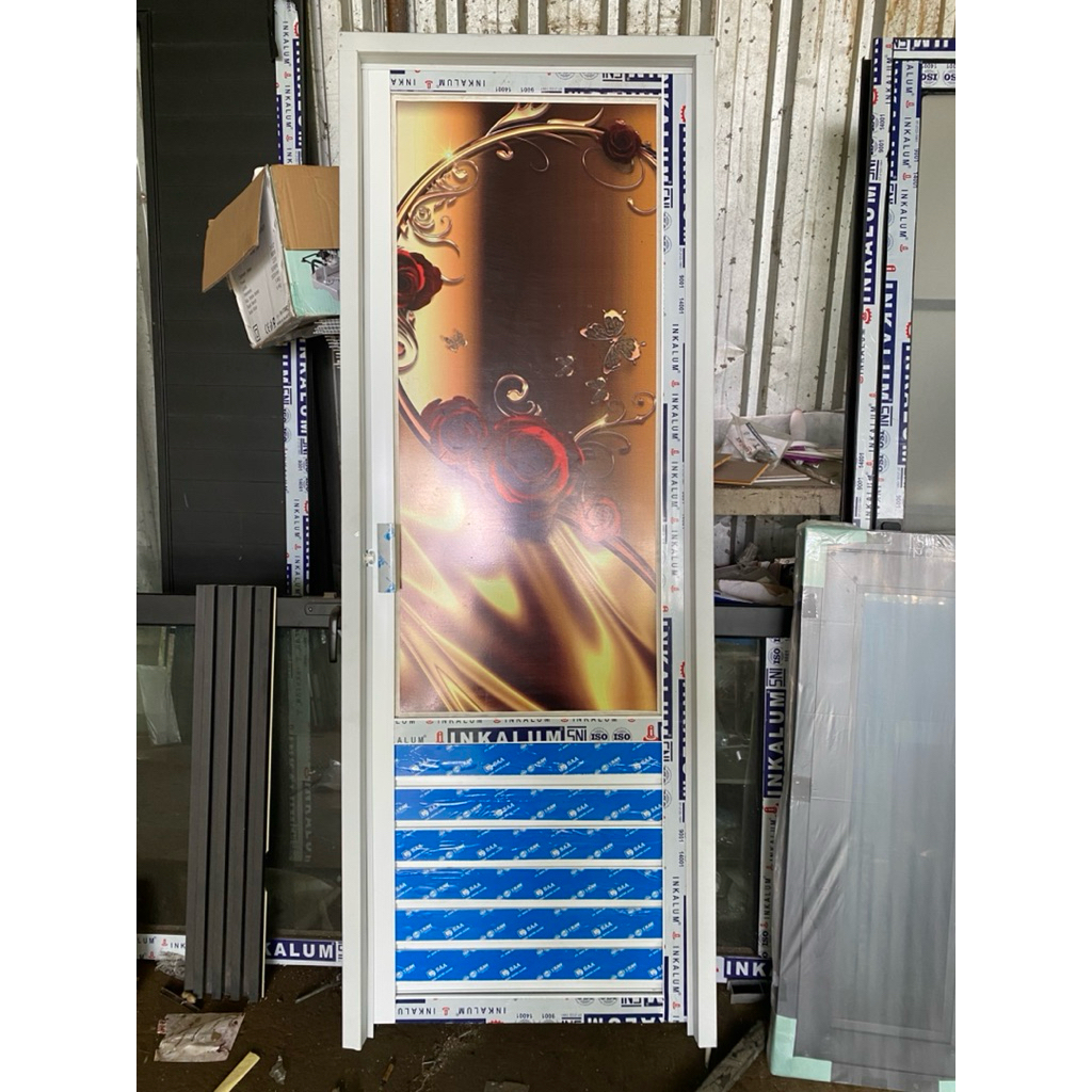 Pintu kamar mandi alumunium variasi gambar minimalis/modern