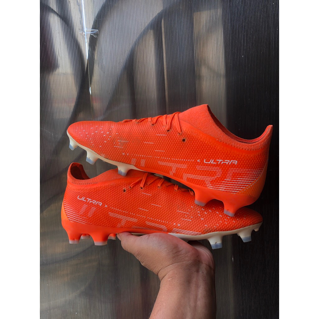 Sepatu bola Preloved original