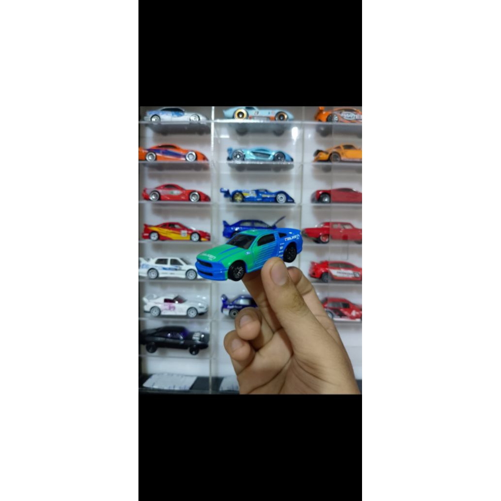 Hotwheels Ford Mustang Falken
