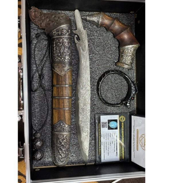 LA GECONG RAJA LA TEA RIBALI