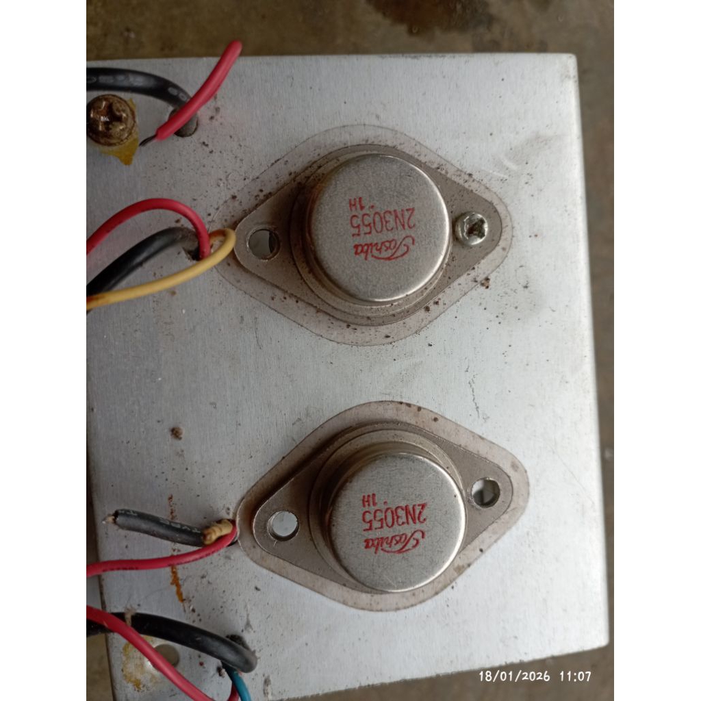 Transistor Tr  jengkolan 2n3055 saja copotan ori thosiba