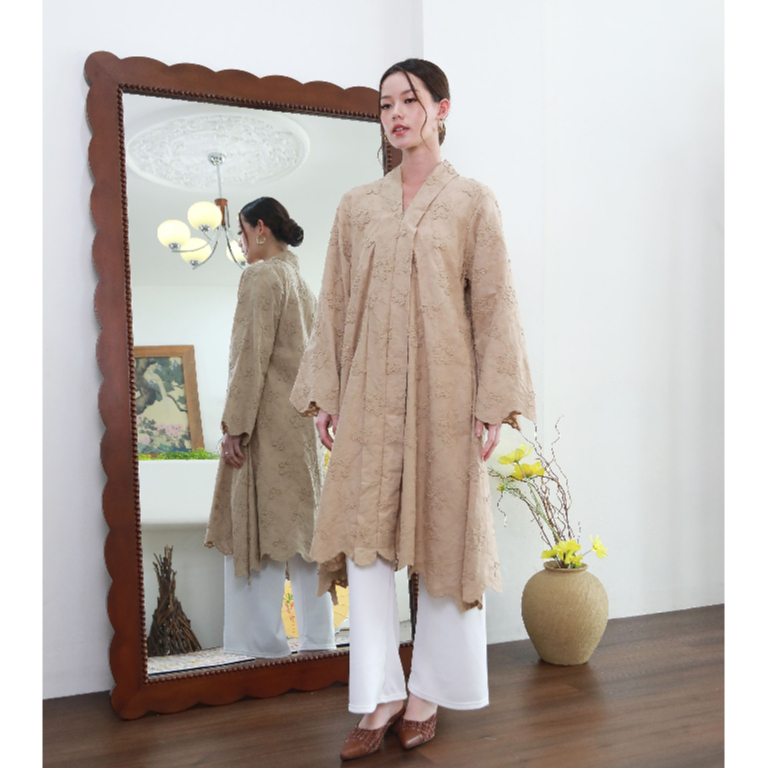 Vimemo - Aliyah Tunik / Tunik Wanita Bordir Bunga Timbul