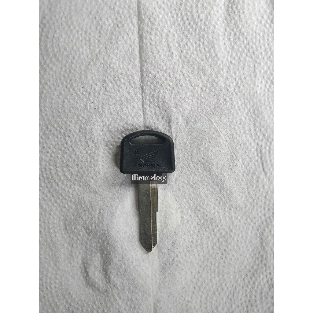BISA BIKIN KUNCI DUPLIKAT MOTOR HONDA ,supra lama, grand,karisma (KIRIM FOTO KUNCINYA)