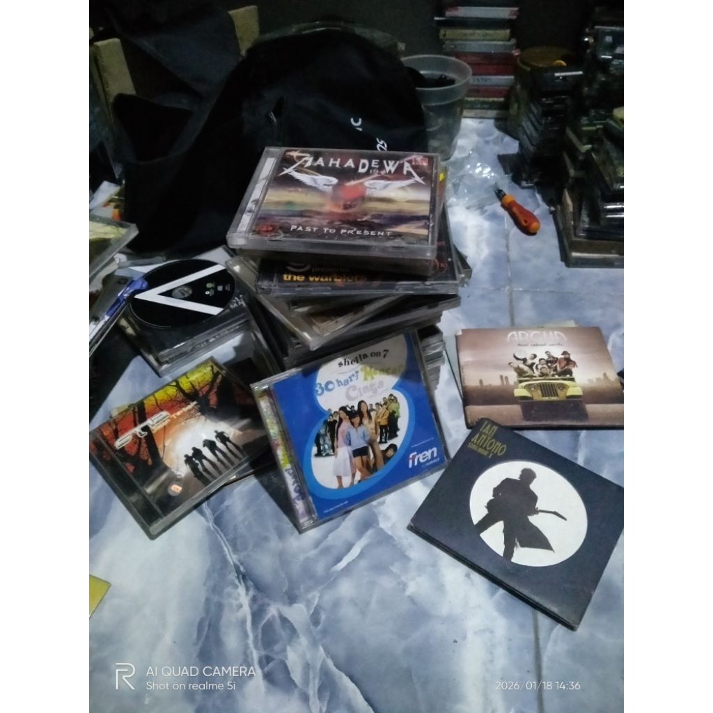 KASET CD ORIGINAL SHEILAON7 MAHADEWA VIERA BARANG JADUL BARANG UNIK BARANG ANTIK