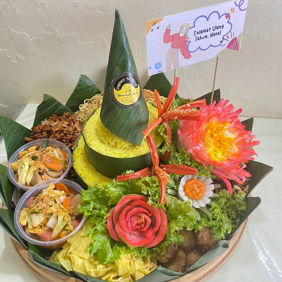 TUMPENG PORSI BESAR NASI KUNING/NASI PUTIH/NASI DAUN JERUK