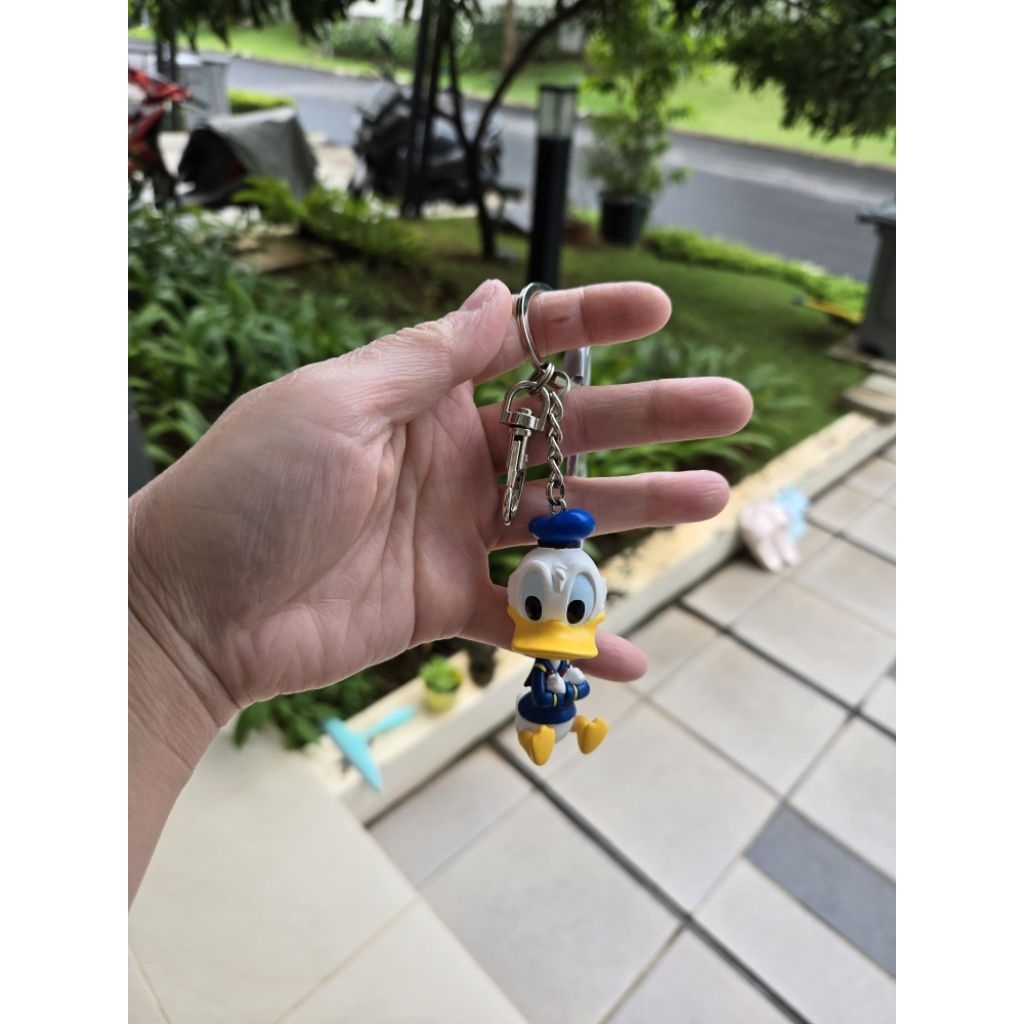 Mainan Anak Gantungan Kunci Tas Keychain Keyring Bag Charm Cute Original Disney Donald Duck Bebek Di