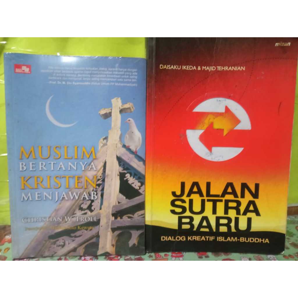 Buku Perbandingan Agama. Original. Preloved.