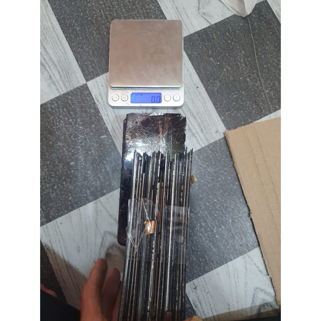 lcd hp rusak kiloan harga perkg