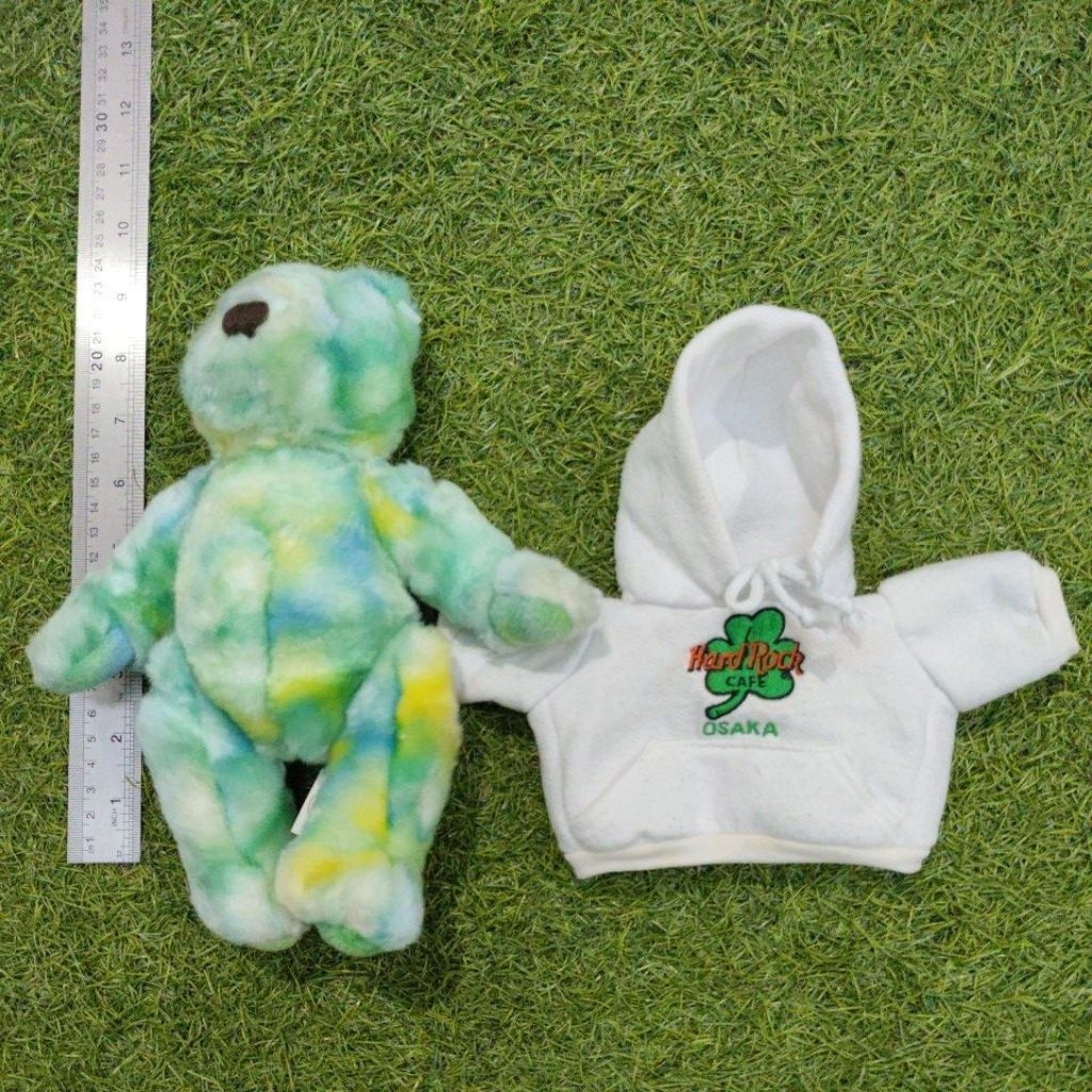 Boneka Teddy Bear HardRockCafe Osaka Collectible Hoodie Bear 9 Inch - St Patrick's Day  - hadiah ula