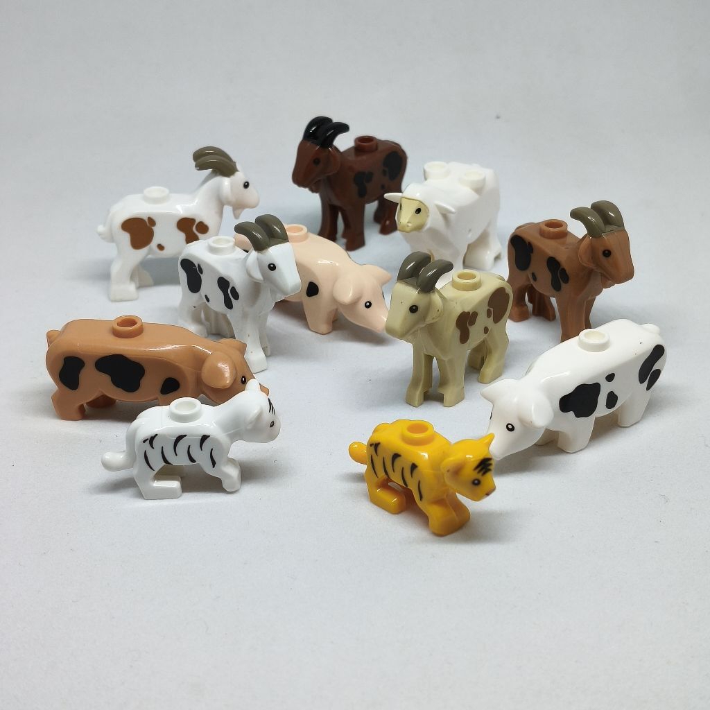 Mainan Balok Susun Miniatur Aneka Hewan Peliharaan Domba Kambing Babi Harimau