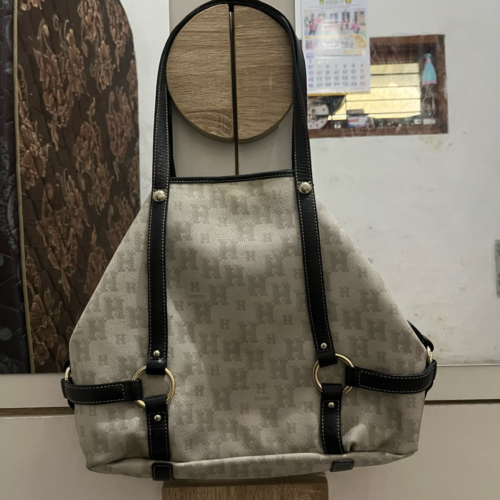 Preloved Tas Totebag Kulit Mantul by Hazzys