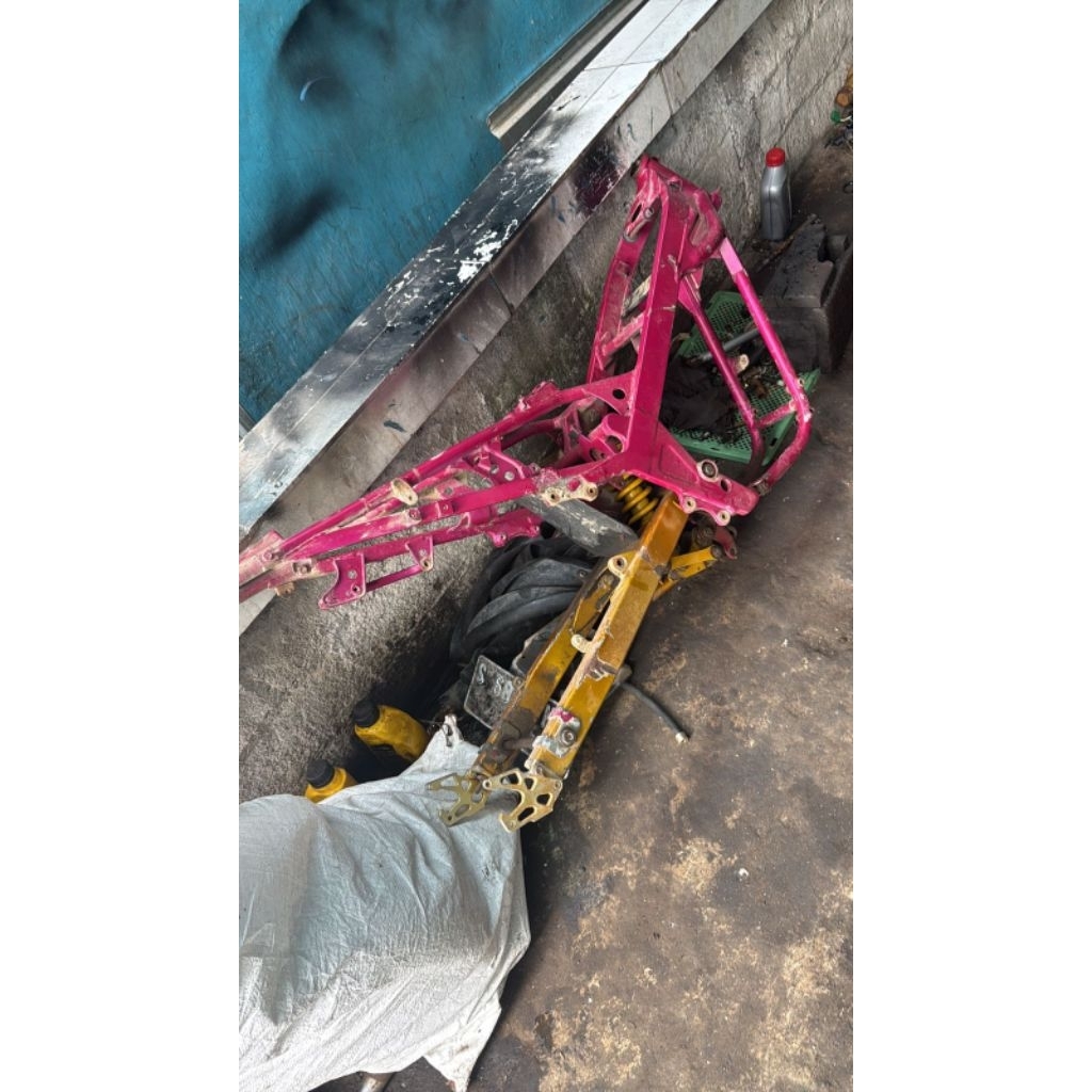 rangka set ninja r/ss cat ulang