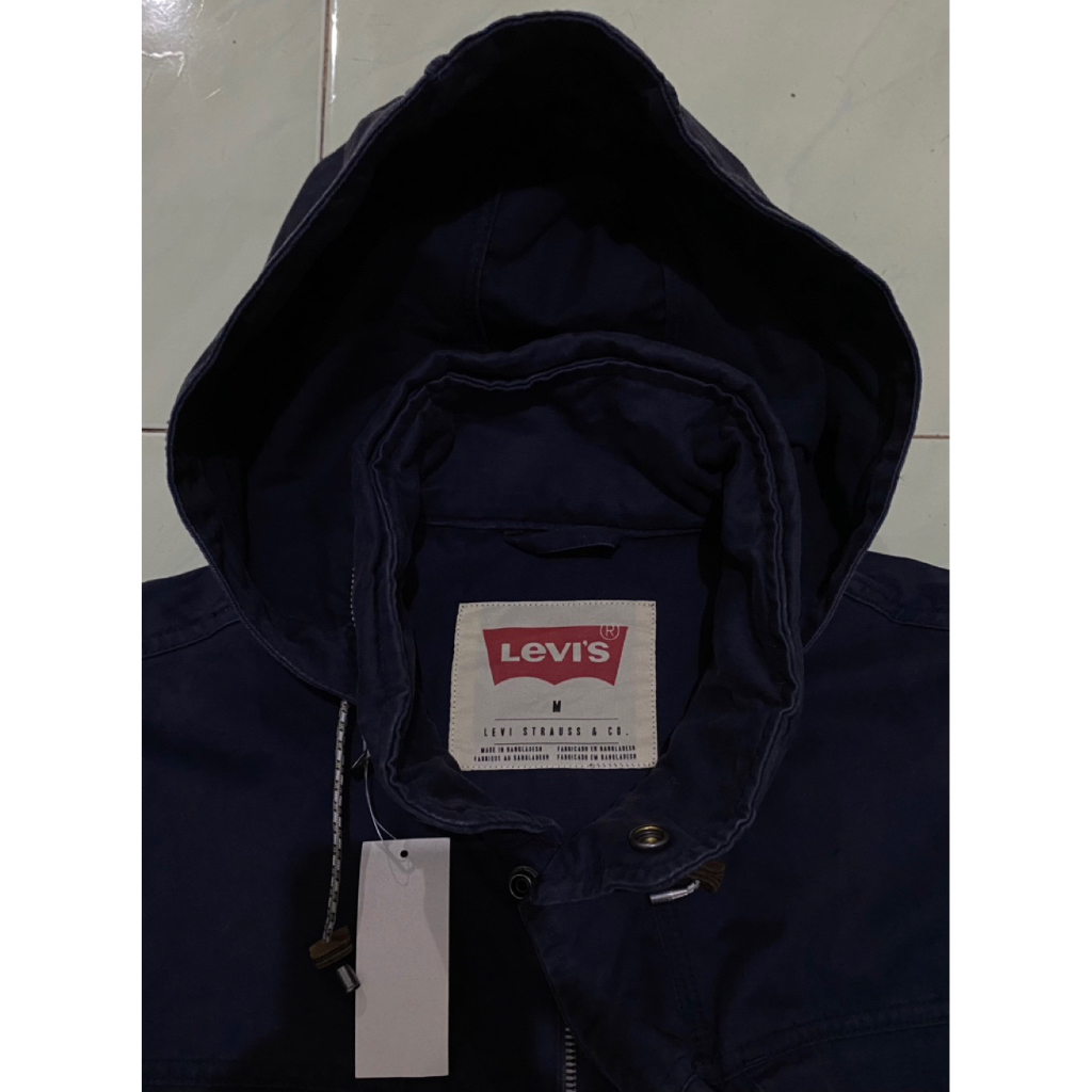 Coat branded Levis (Tag lengkap) / Hoodie Levis / Coat Hoodie/ Coat Branded
