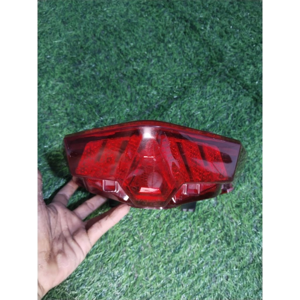Lampu Belakang Stop Lamp New Vario 125 150 2018 Ori Honda 33701K59A71 bekas copotan