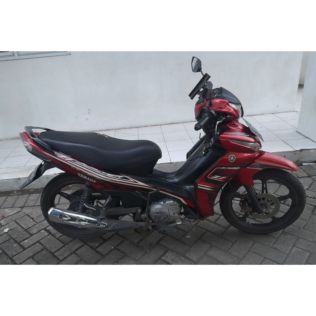 Motor Jupiter z1 injeksi