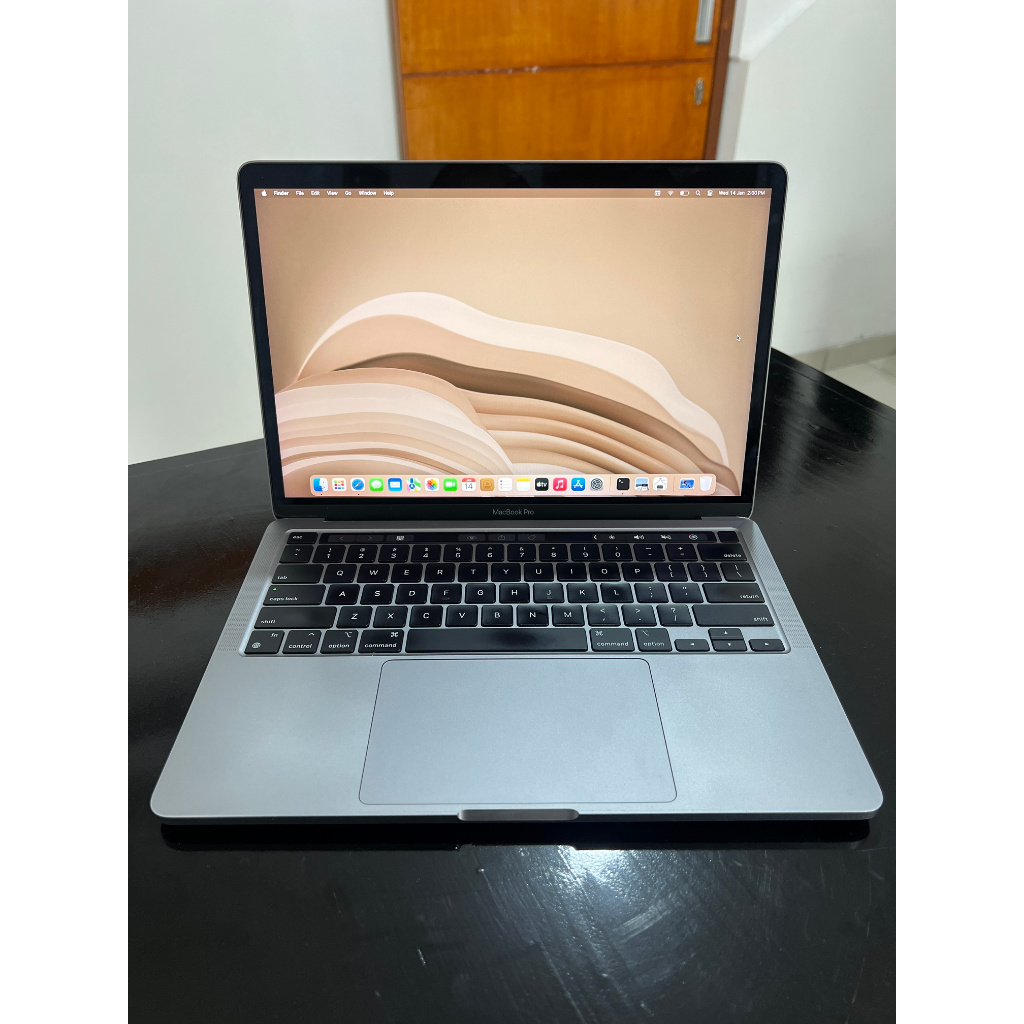 MacBook Pro 13 inci 2020 M1 Like New