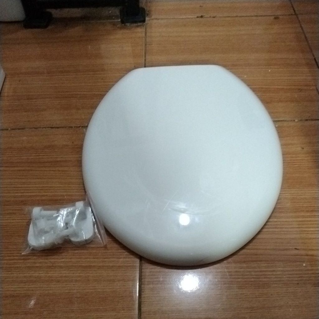 Seat cover Closet Toto Tutup pot closet Toto