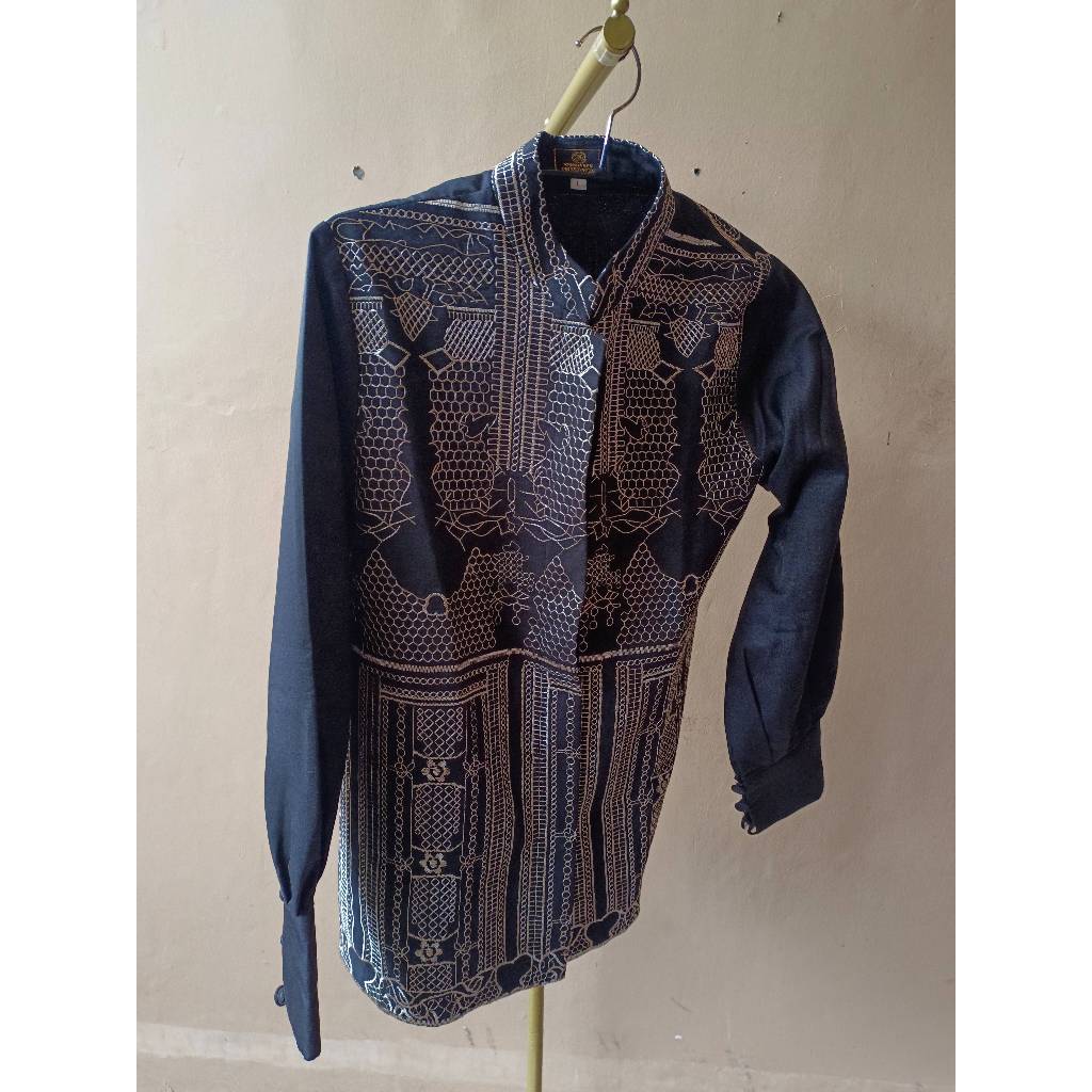 Preloved - Johanna - Black Batik