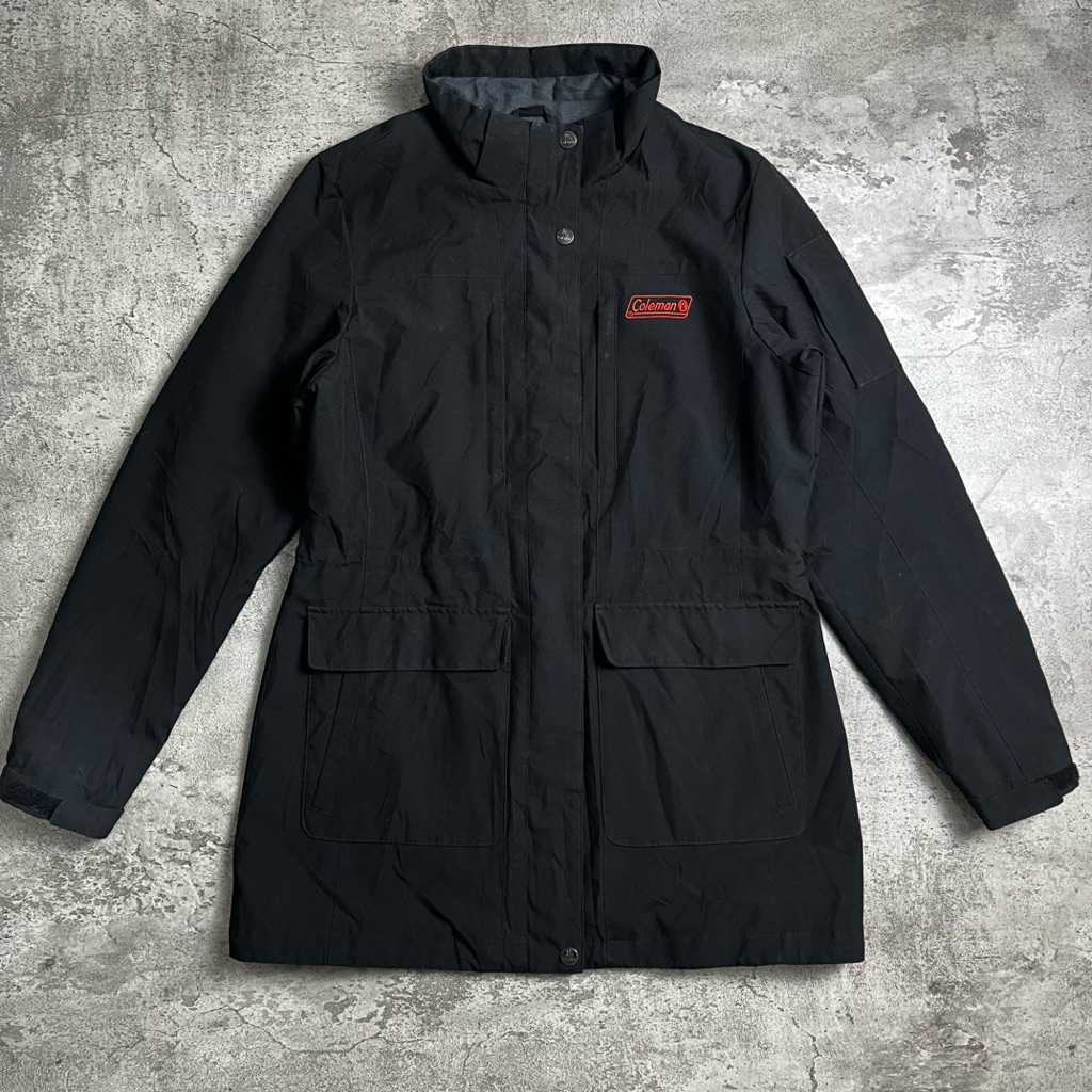 jacket outdoor coleman women hitam pekat bahan poliester
