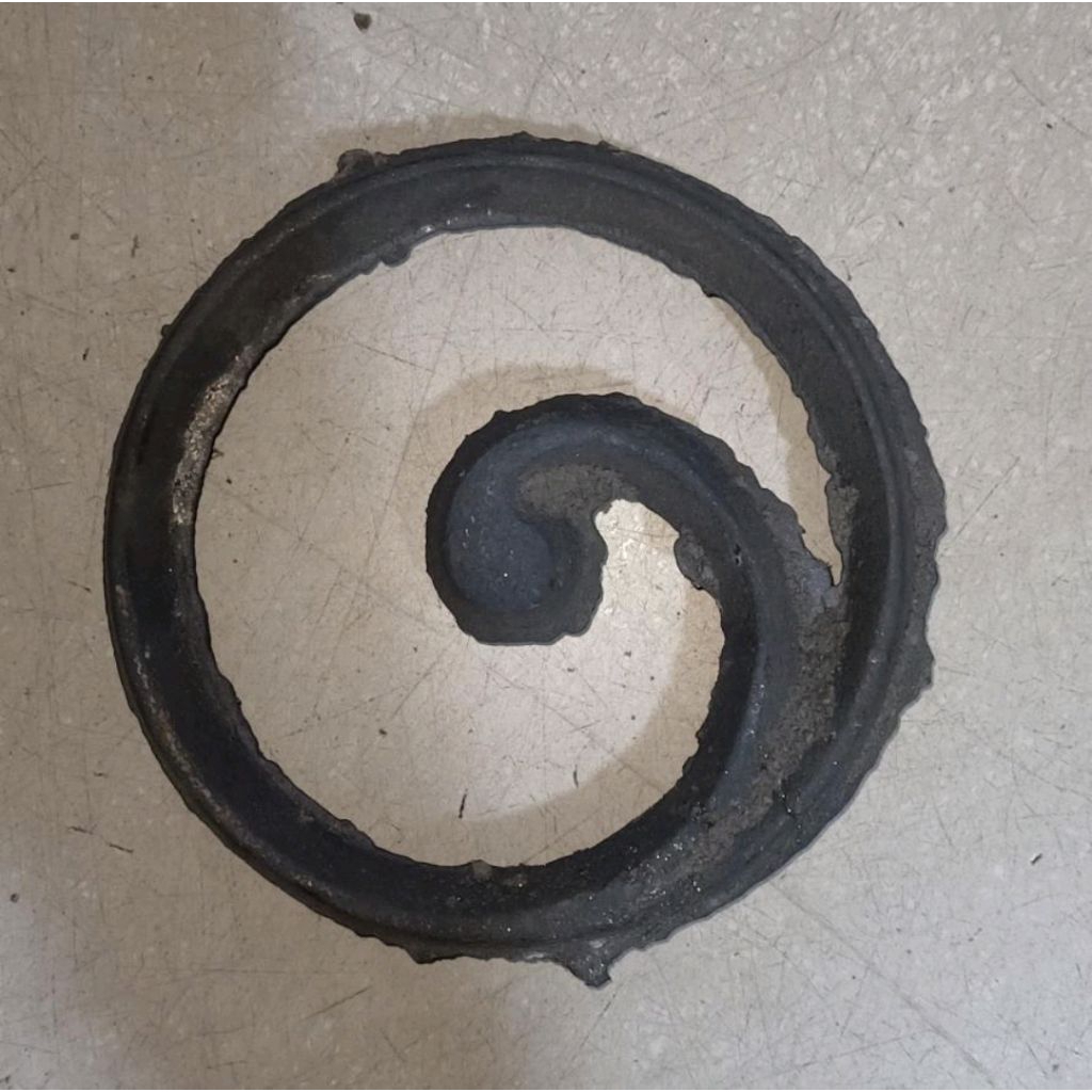 Ornamen Pagar Besi Cor Bulat Koma