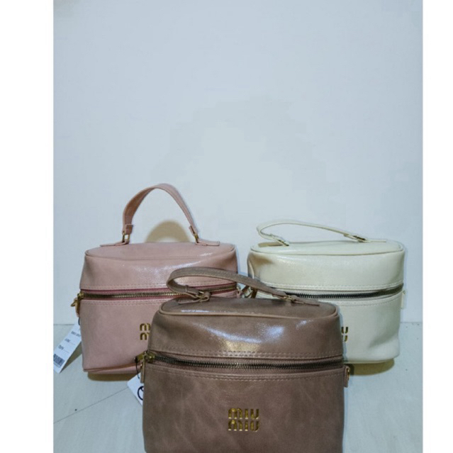 Tas Selempang/Tas Tabung Wanita miumiu