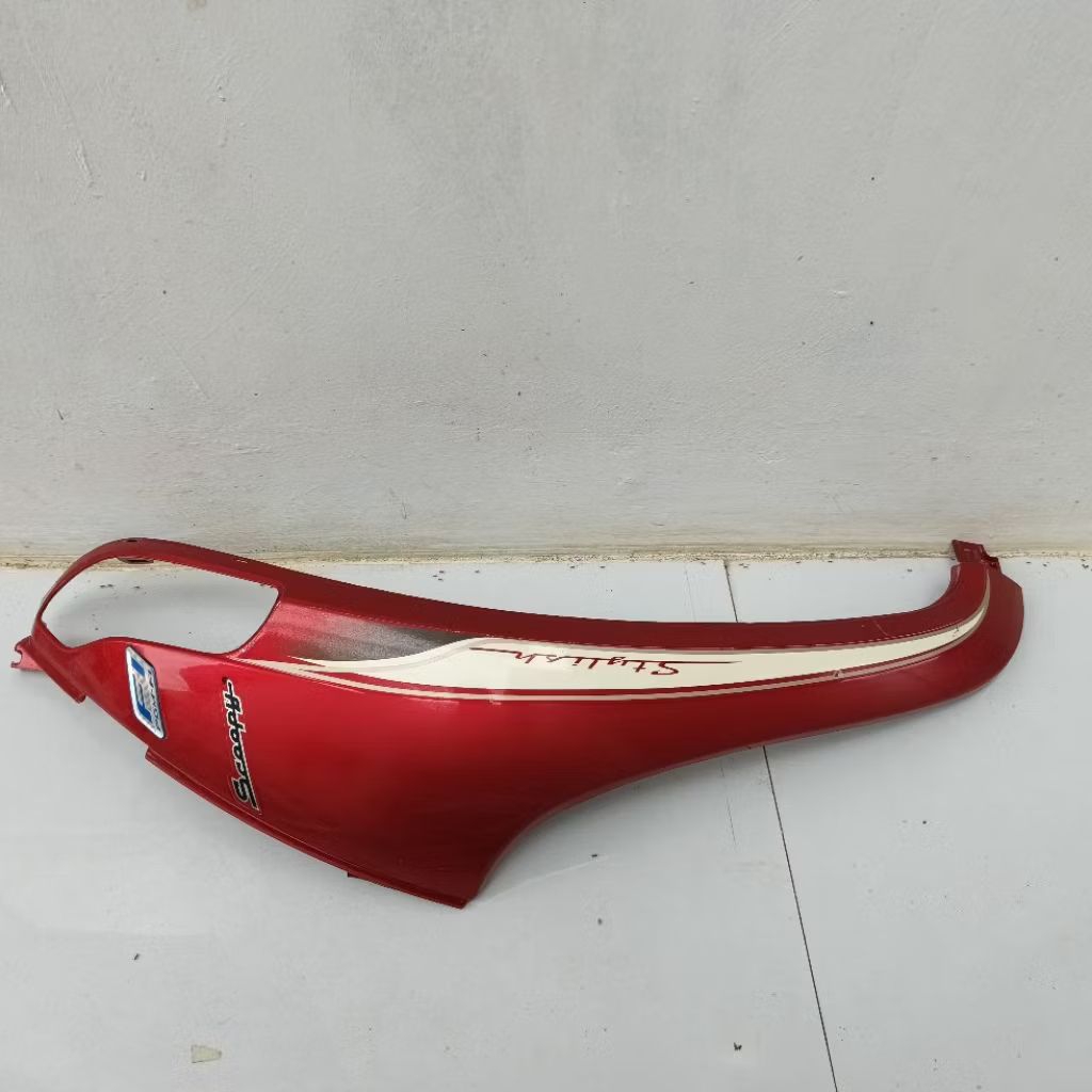 sayap samping depan HONDA SCOOPY Th 2015/2016