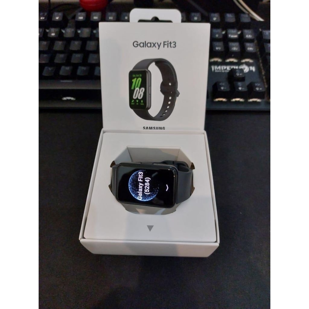 Samsung Galaxy Fit 3 Smartband - Tahan Air, Tahan Lama, Desain Elegan